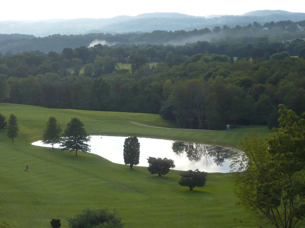 Inn At Lenape Heights-Golf Resort And Event Center Ford City Esterno foto